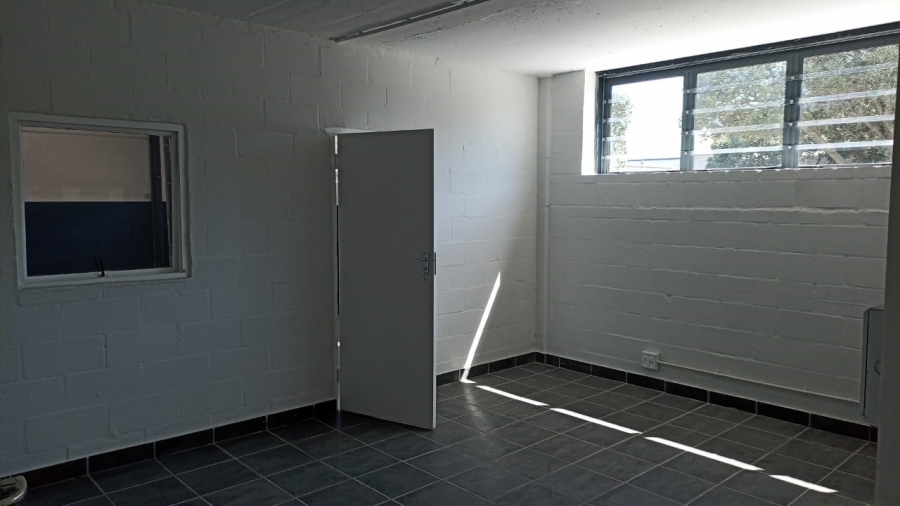 To Let commercial Property for Rent in Retreat Western Cape